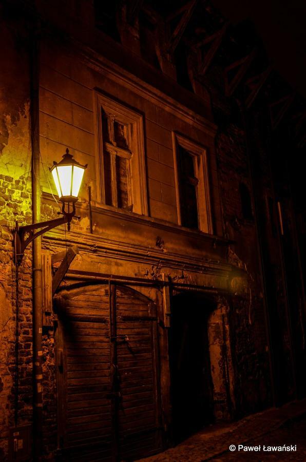 Apartament Gra - Gothic House Stary Toruń Exteriör bild