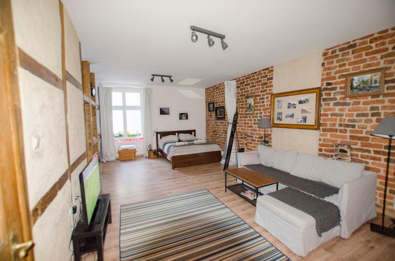 Apartament Gra - Gothic House Stary Toruń Exteriör bild